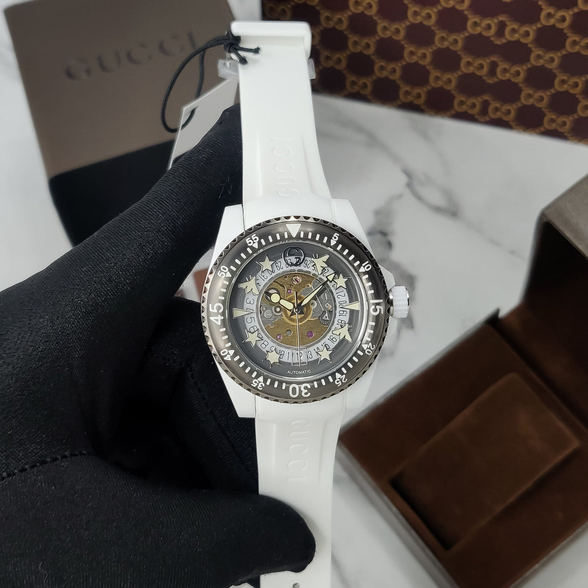  Shop Authentic Gucci Dive Automatic Transparent Dial White Rubber Strap Watch For Men - YA136343 - Luxxuri