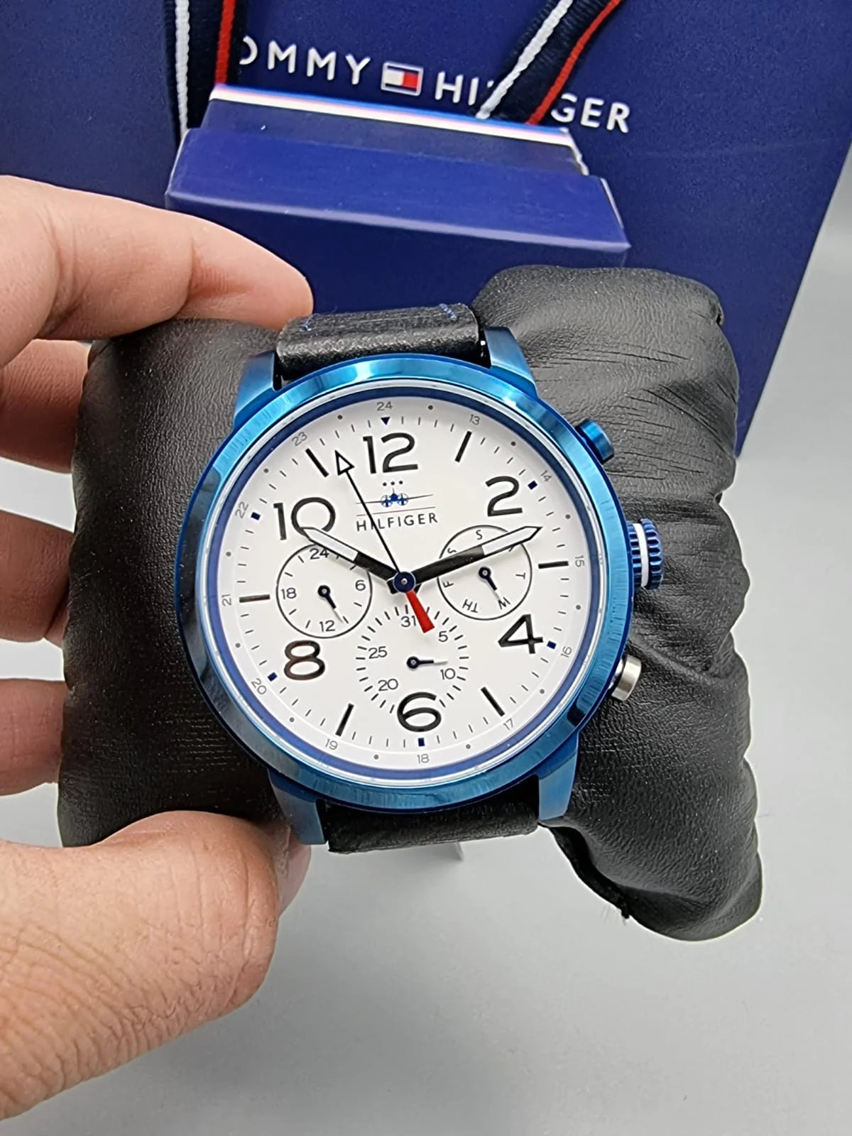 Shop Authentic Tommy Hilfiger Jake Multi Function Quartz White Dial Black Leather Strap Watch for Men - 1791235 - Luxxuri