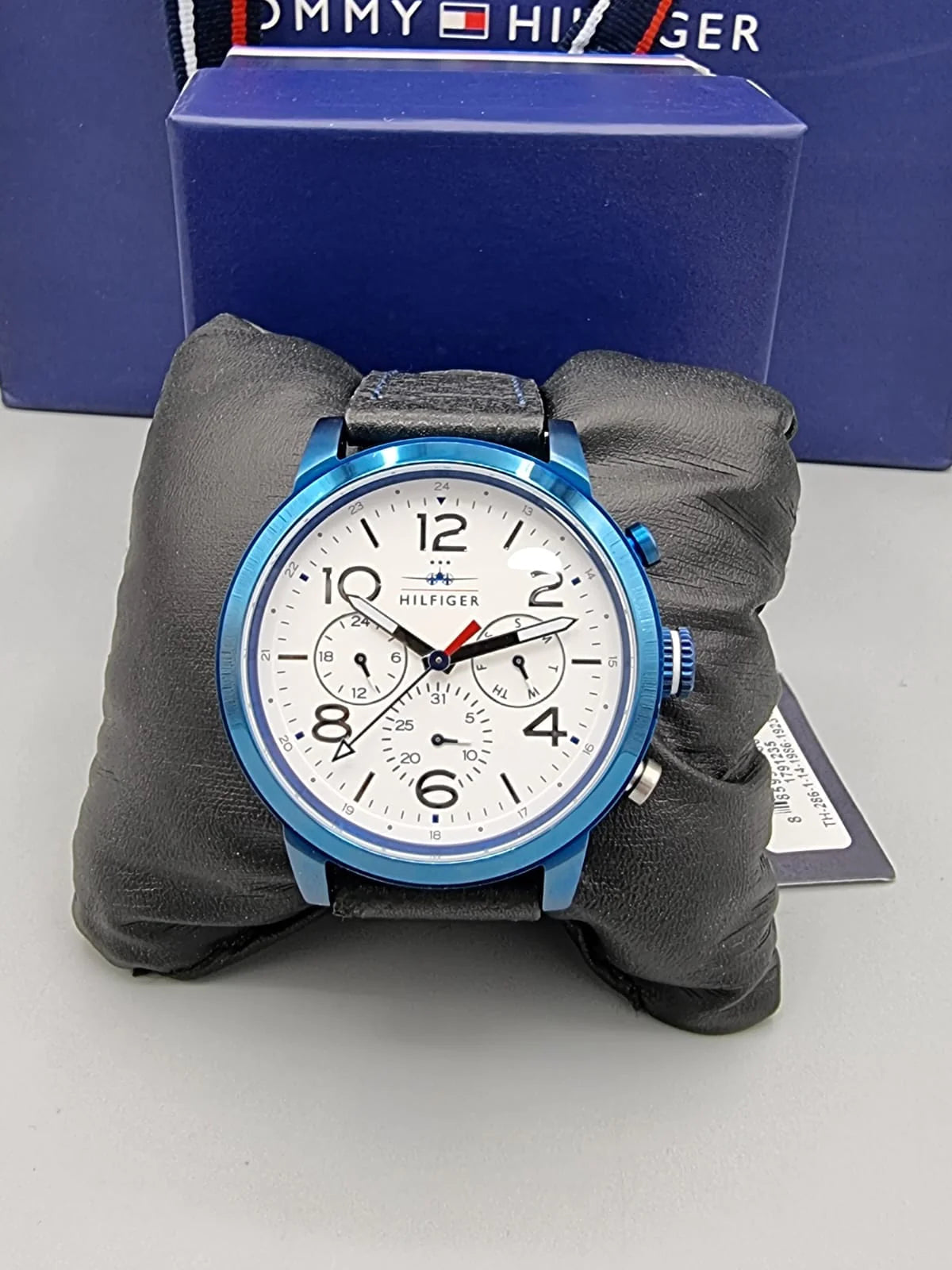  Shop Authentic Tommy Hilfiger Jake Multi Function Quartz White Dial Black Leather Strap Watch for Men - 1791235 - Luxxuri