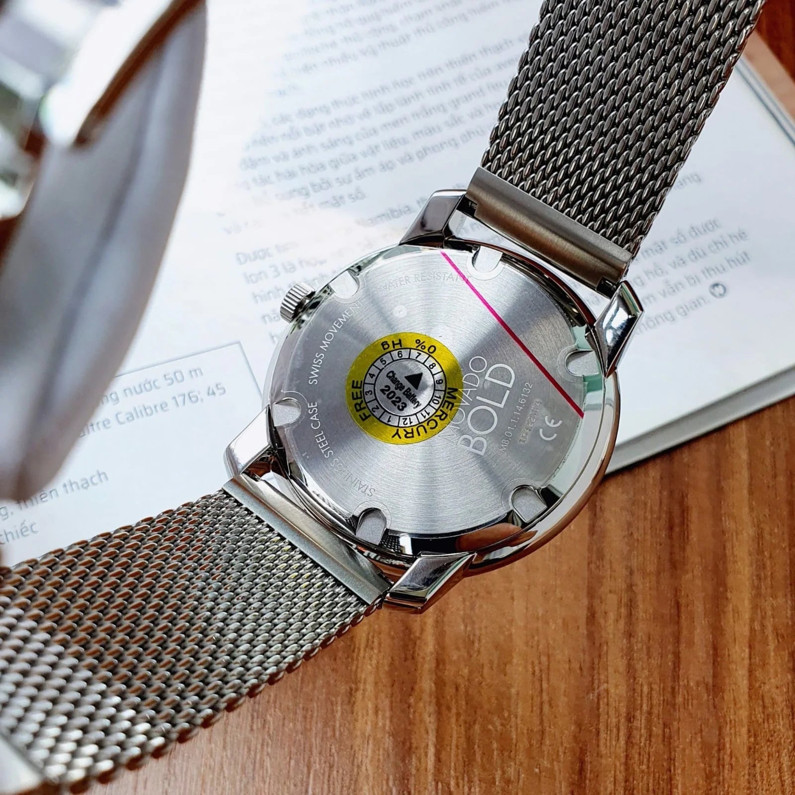  Shop Authentic Movado Bold Silver Dial Silver Mesh Bracelet Watch For Men - 3600260 - Luxxuri