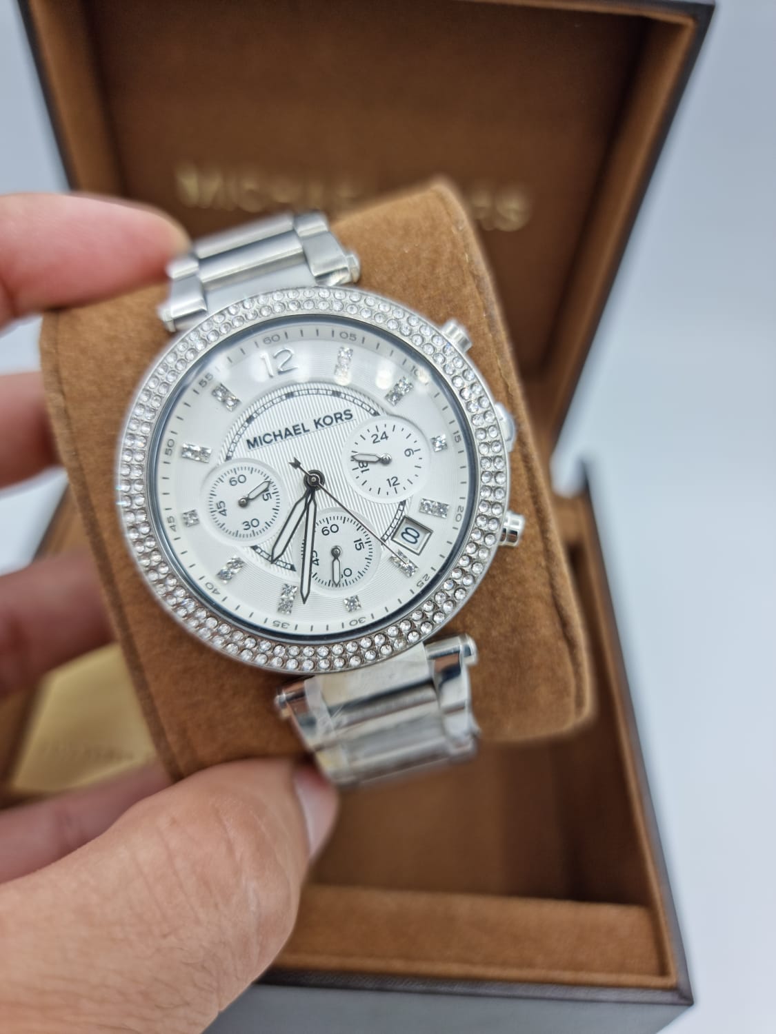  Shop Authentic Michael Kors Parker Silver Dial Silver Steel Strap Watch for Women - MK5353 - Luxxuri