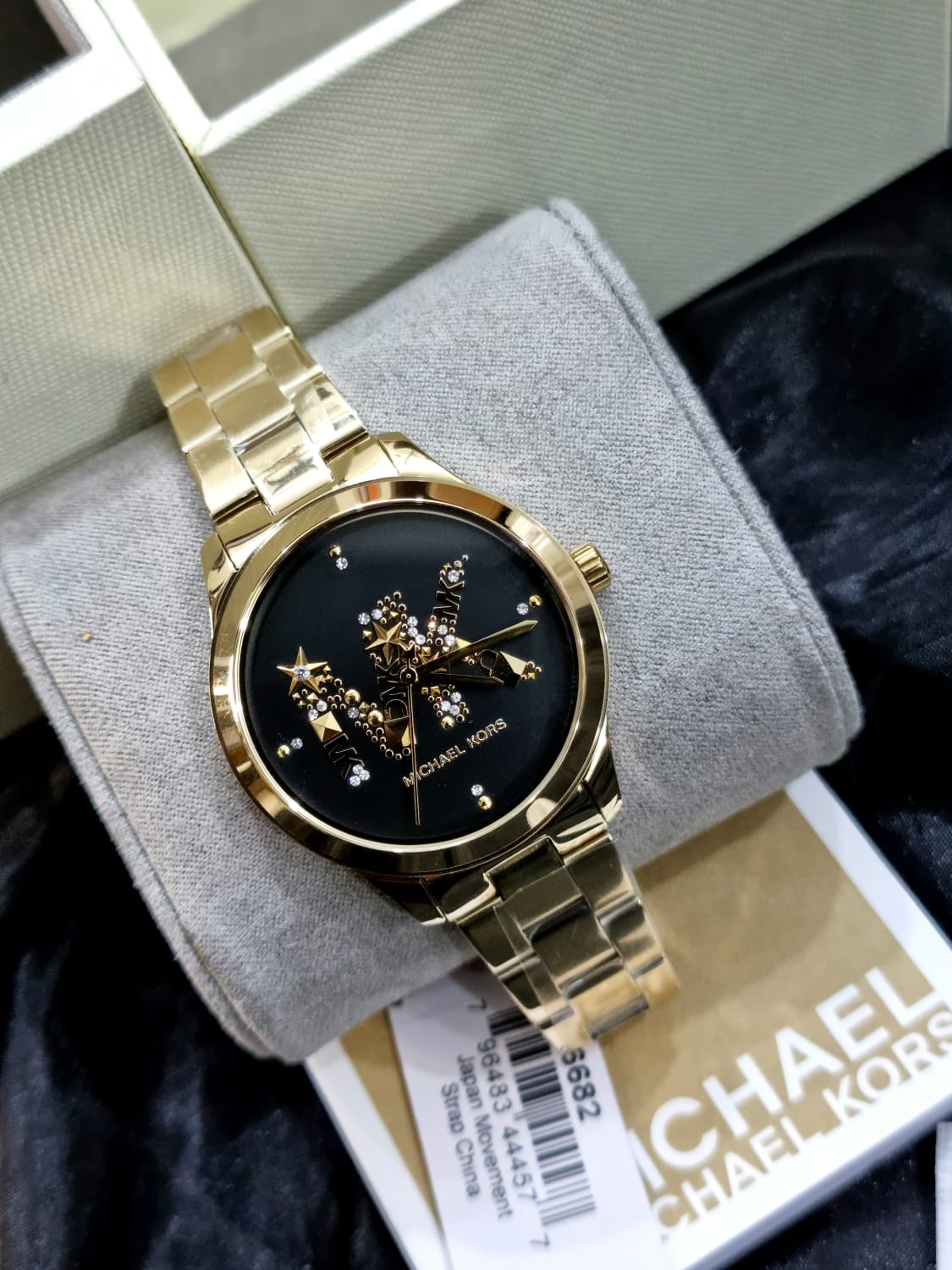  Shop Authentic Michael Kors Runway Quartz Black Dial Gold Steel Strap Watch For Women - MK6682 - Luxxuri