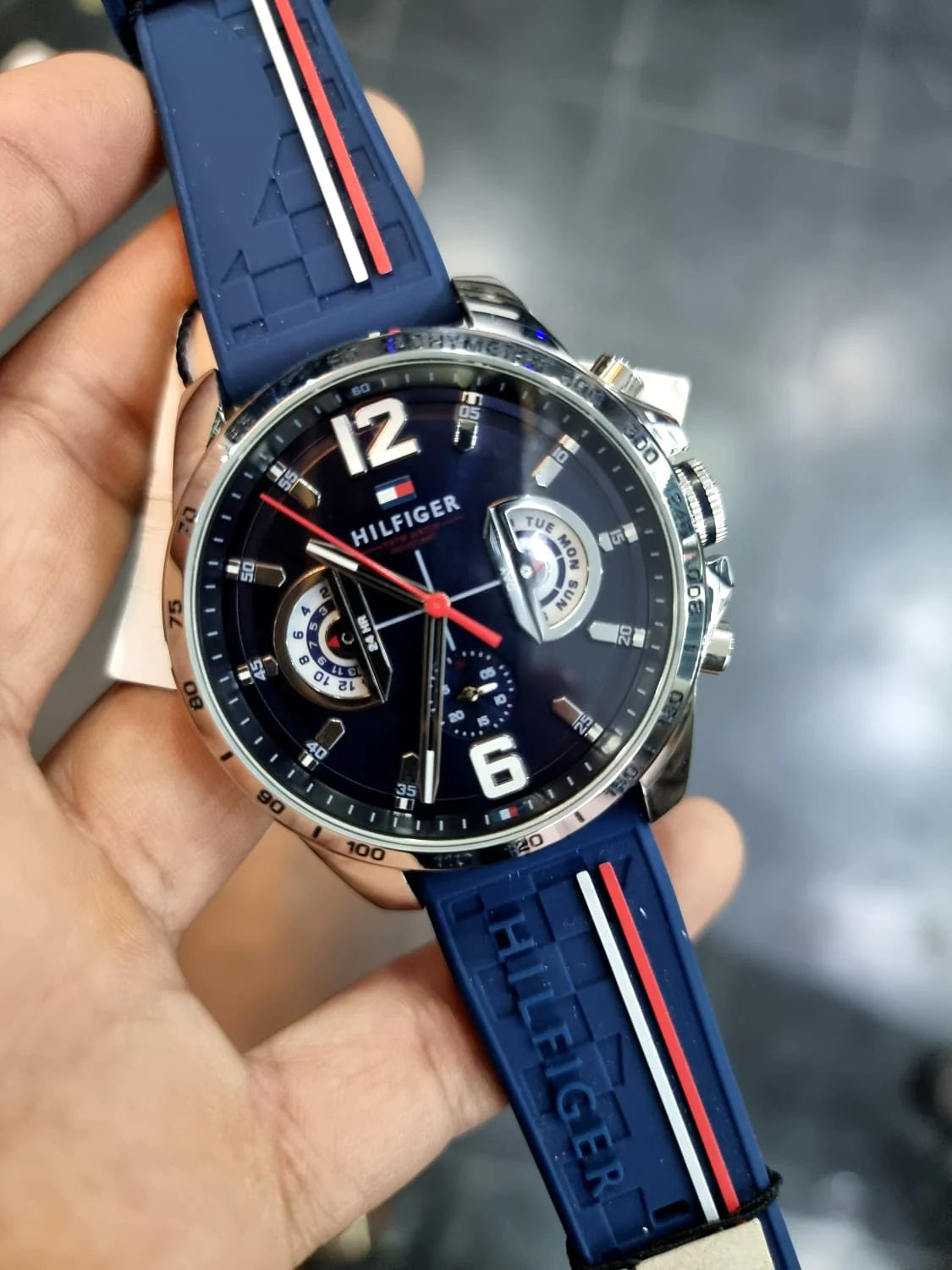  Shop Authentic Tommy Hilfiger Decker Blue Dial Blue Rubber Strap Watch for Men - 1791476 - Luxxuri