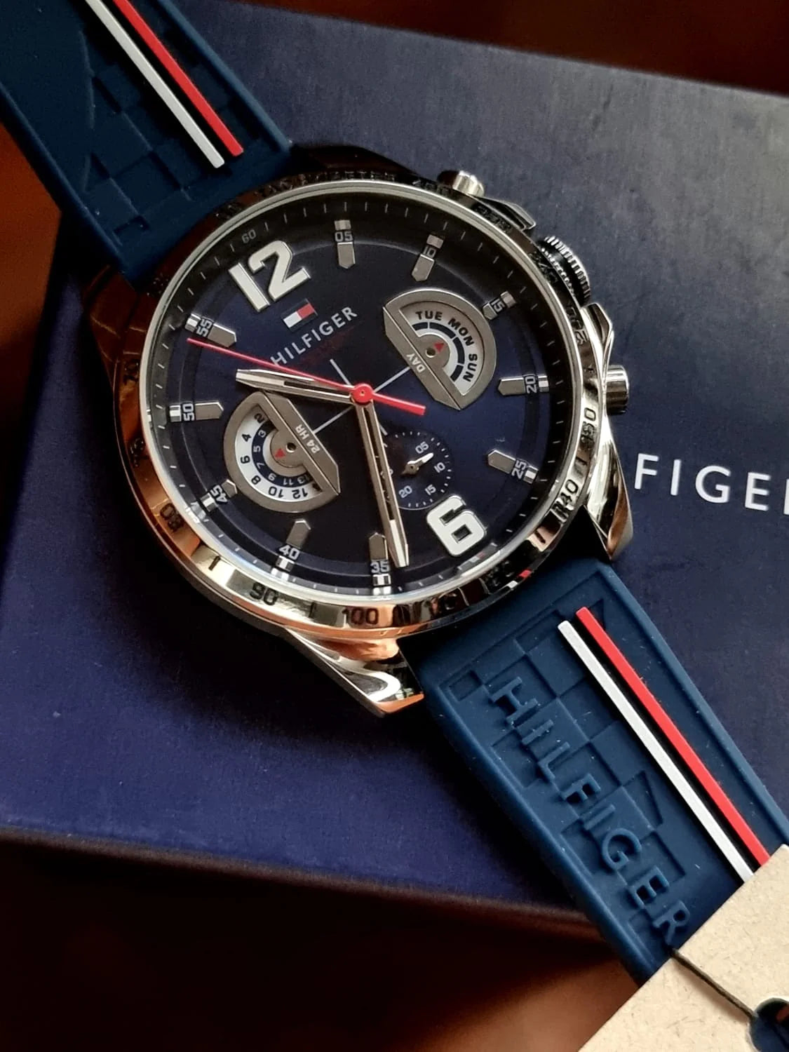  Shop Authentic Tommy Hilfiger Decker Blue Dial Blue Rubber Strap Watch for Men - 1791476 - Luxxuri