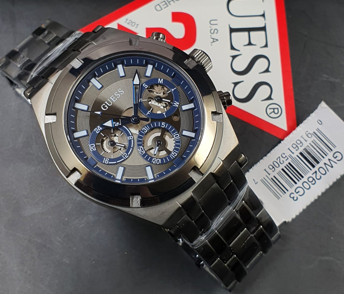  Shop Authentic Guess Continental Grey Dial Grey Steel Strap Watch for Men - GW0260G3 - Luxxuri