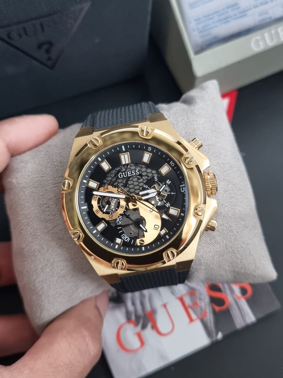  Shop Authentic Guess Third Gear Multifunction Black Dial Black Rubber Strap Watch for Men - GW0334G2 - Luxxuri