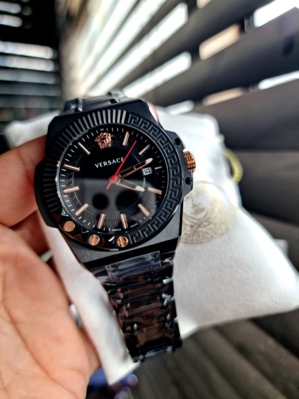  Shop Authentic Versace Chain Reaction Quartz Black Dial Black Steel Strap Watch for Men - VEDY00719 - Luxxuri