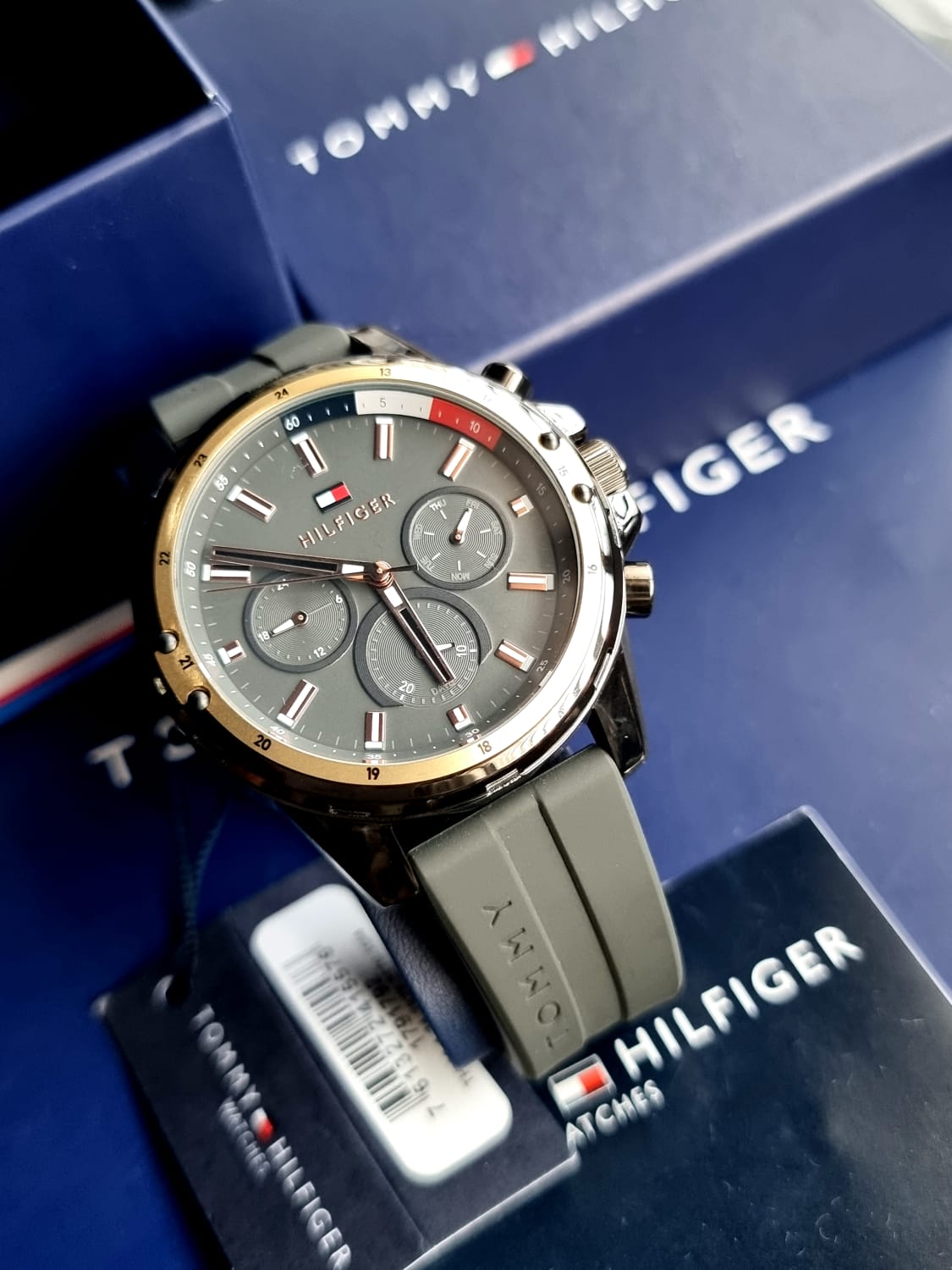  Shop Authentic Tommy Hilfiger Mason Black Dial Black Rubber Strap Watch for Men - 1791792 - Luxxuri