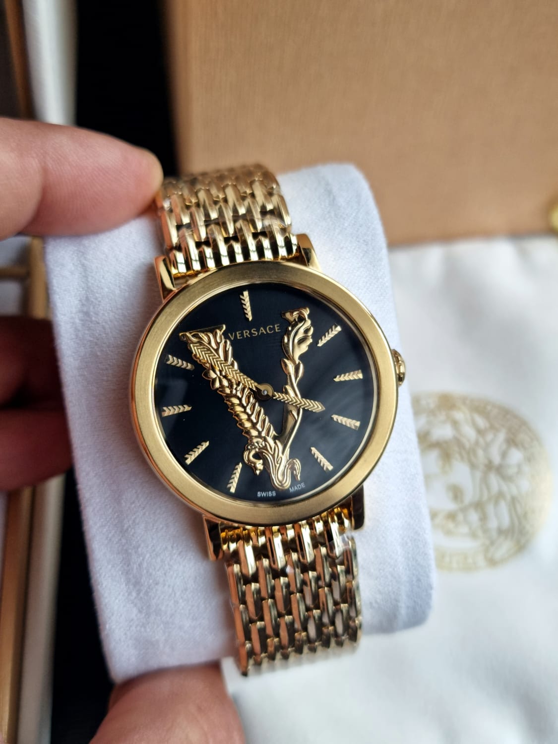  Shop Authentic Versace Virtus Quartz Black Dial Gold Steel Strap Watch for Women - VEHC00619 - Luxxuri