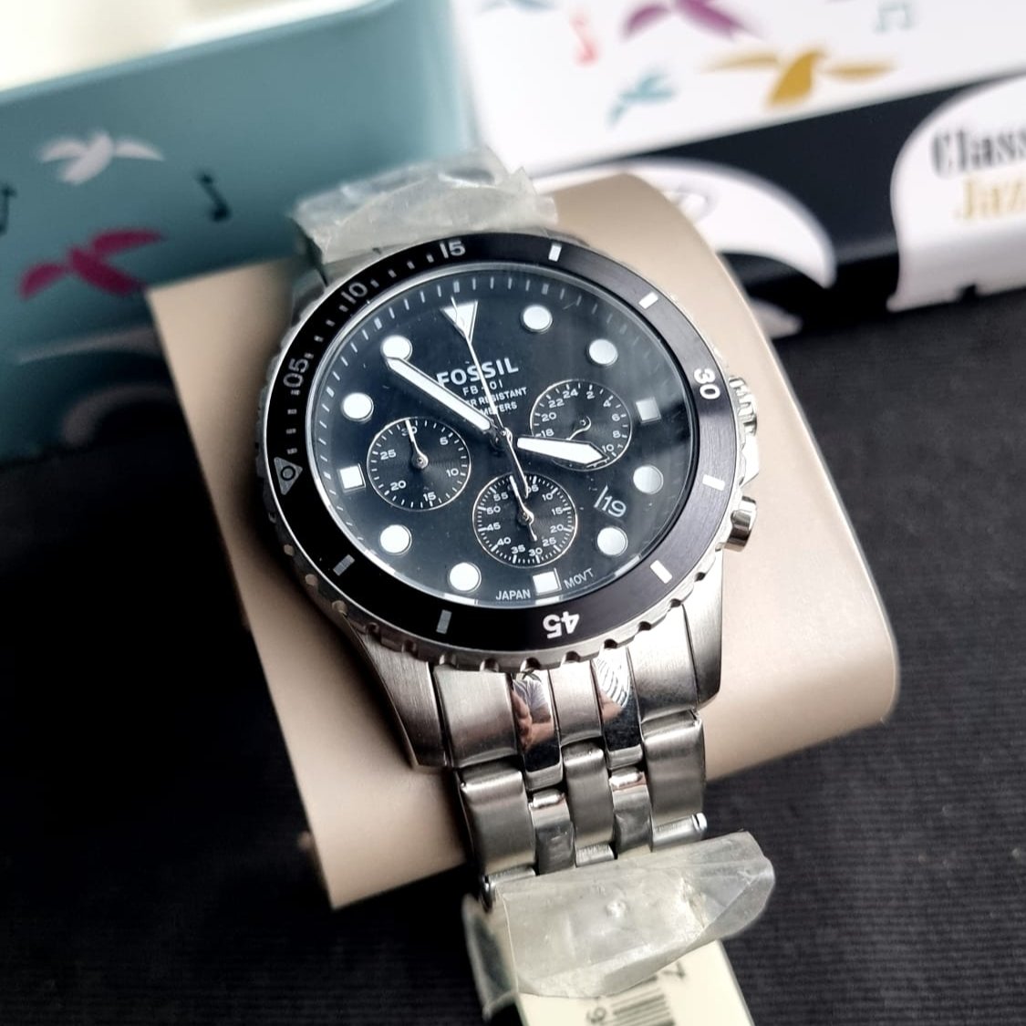  Shop Authentic Fossil FB-01 Chronograph Black Dial Silver Steel Strap Watch for Men - FS5837 - Luxxuri
