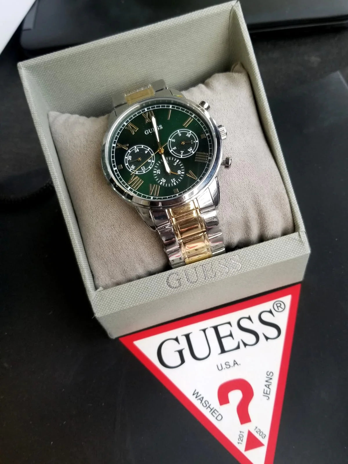  Shop Authentic Guess Hendrix Green Dial Two Tone Steel Strap Watch For Men - GW0066G2 - Luxxuri