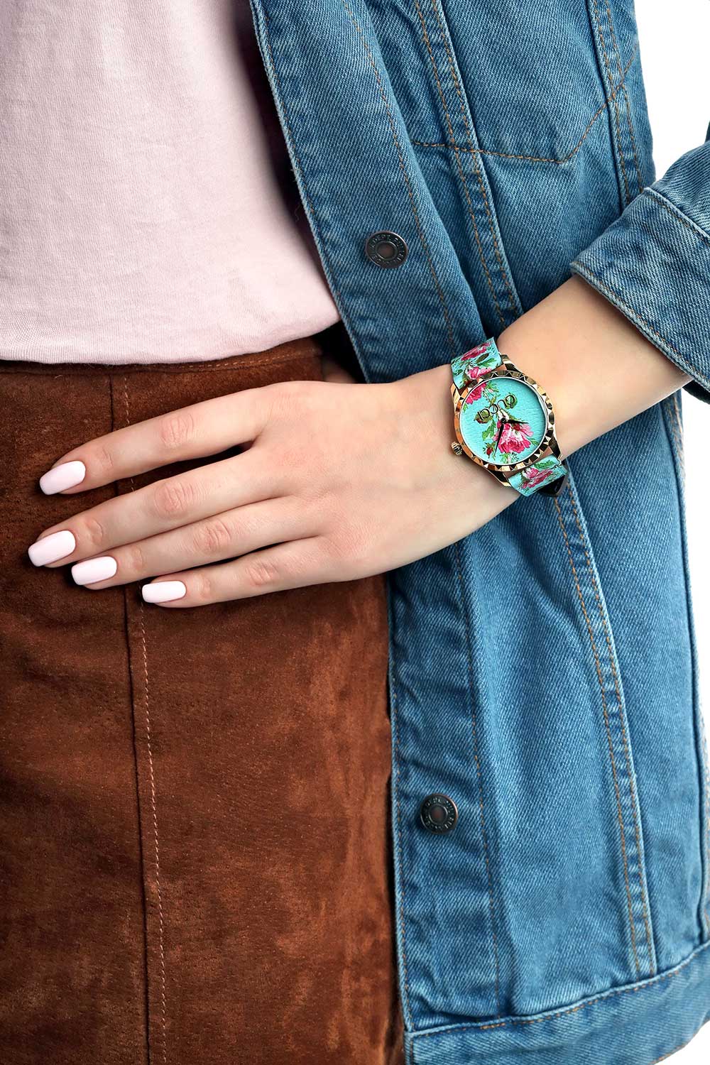  Shop Authentic Gucci G Timeless Floral Turquoise Dial Turquoise Leather Strap Watch For Women - YA1264085 - Luxxuri