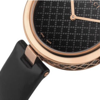  Shop Authentic Gucci Diamantissima Quartz Black Dial Black Leather Strap Watch for Women - YA141501 - Luxxuri