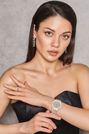  Shop Authentic Gucci 25H Quartz Silver Dial Silver Steel Strap Watch For Women - YA163402 - Luxxuri