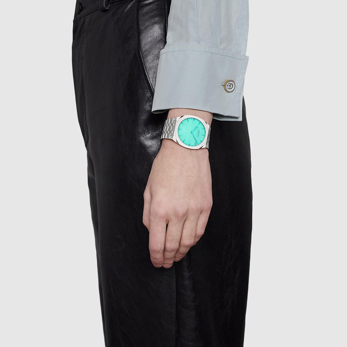  Shop Authentic Gucci 25H Quartz Turquoise Dial Silver Steel Strap Watch For Women - YA163409 - Luxxuri