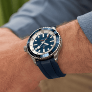  Shop Authentic Breitling Superocean Automatic 42mm Blue Dial Blue Rubber Strap Watch for Men - A17375E71C1S1 - Luxxuri
