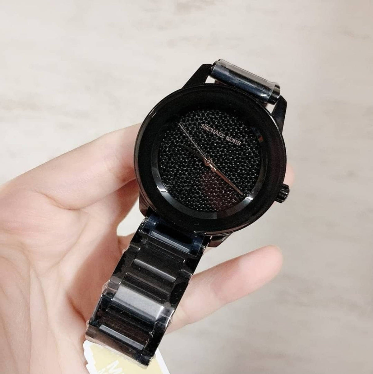  Shop Authentic Michael Kors Kinley Silver Dial Black Steel Strap Watch for Women - MK5999 - Luxxuri