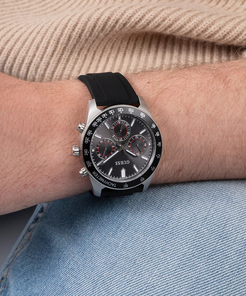  Shop Authentic Guess Altitude Chronograph Black Dial Black Rubber Strap Watch for Men - GW0332G1 - Luxxuri
