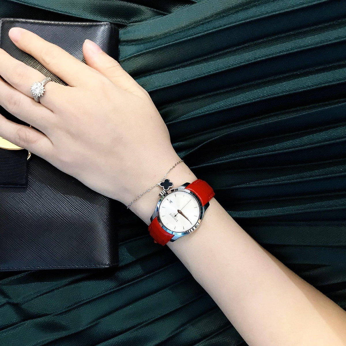  Shop Authentic Tissot Couturier Lady Silver Dial Red Leather Strap Watch for Women - T035.210.16.031.01 - Luxxuri
