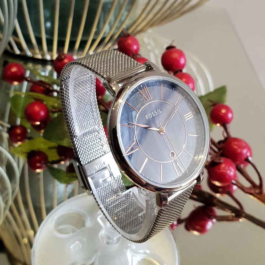  Shop Authentic Fossil Jacqueline Mother of Pearl Blue Dial Silver Mesh Strap Watch for Women - ES4322 - Luxxuri