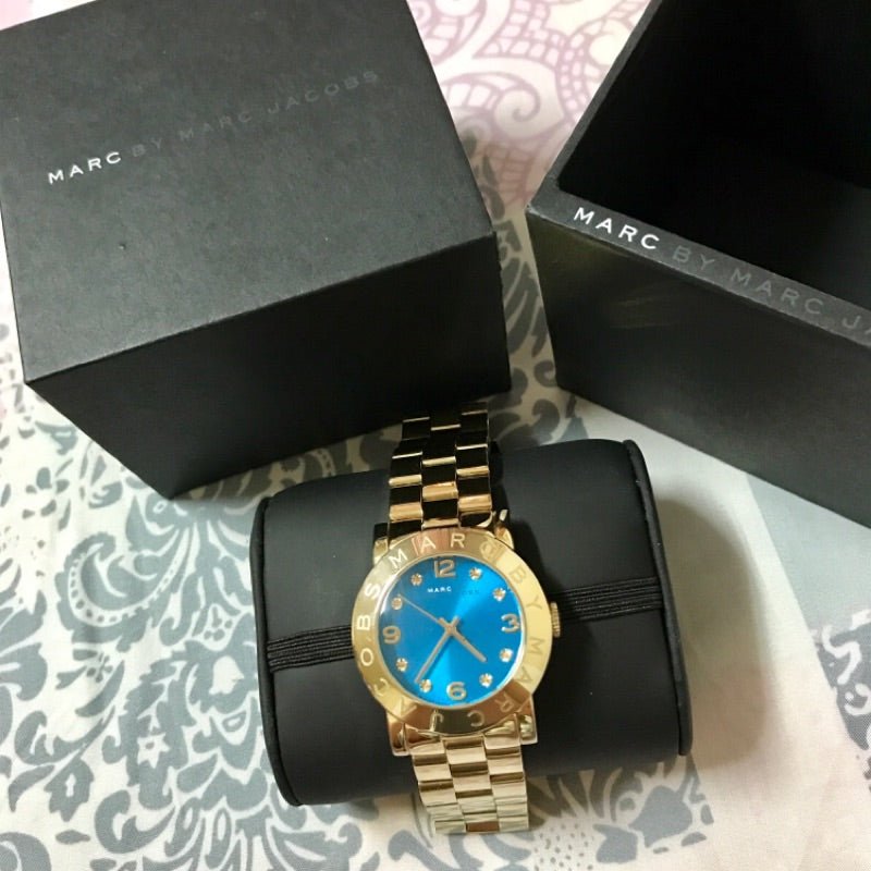  Shop Authentic Marc Jacobs Amy Blue Dial Gold Steel Strap Watch for Women - MBM3303 - Luxxuri