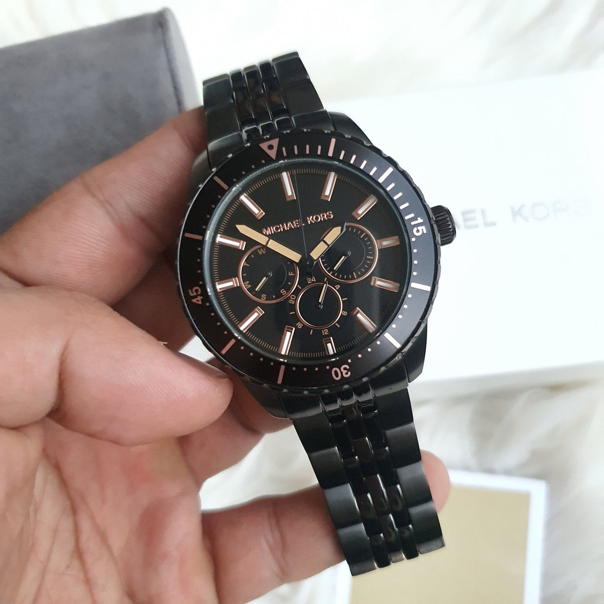  Shop Authentic Michael Kors Cunningham Chronograph Black Dial Black Steel Strap Watch For Men - MK7157 - Luxxuri