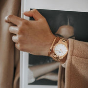  Shop Authentic Daniel Wellington Iconic Link White Dial Rose Gold Steel Strap Watch For Women - DW00100211 - Luxxuri