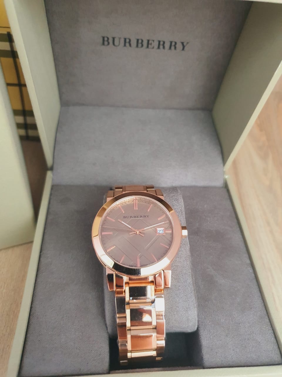  Shop Authentic Burberry The City Rose Gold Dial Rose Gold Steel Strap Watch for Women - BU9034 - Luxxuri