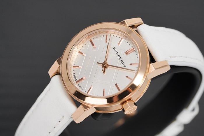  Shop Authentic Burberry The City White Dial White Leather Strap Watch for Women - BU9209 - Luxxuri