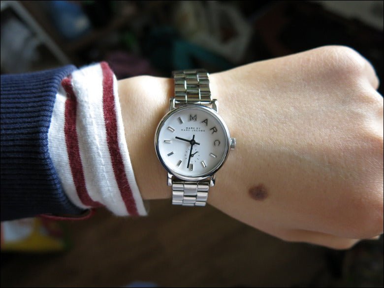  Shop Authentic Marc Jacobs Baker White Dial Silver Steel Strap Watch for Women - MBM3246 - Luxxuri