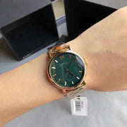  Shop Authentic Marc Jacobs Baker Green Dial Gold Steel Strap Watch for Women - MBM3245 - Luxxuri