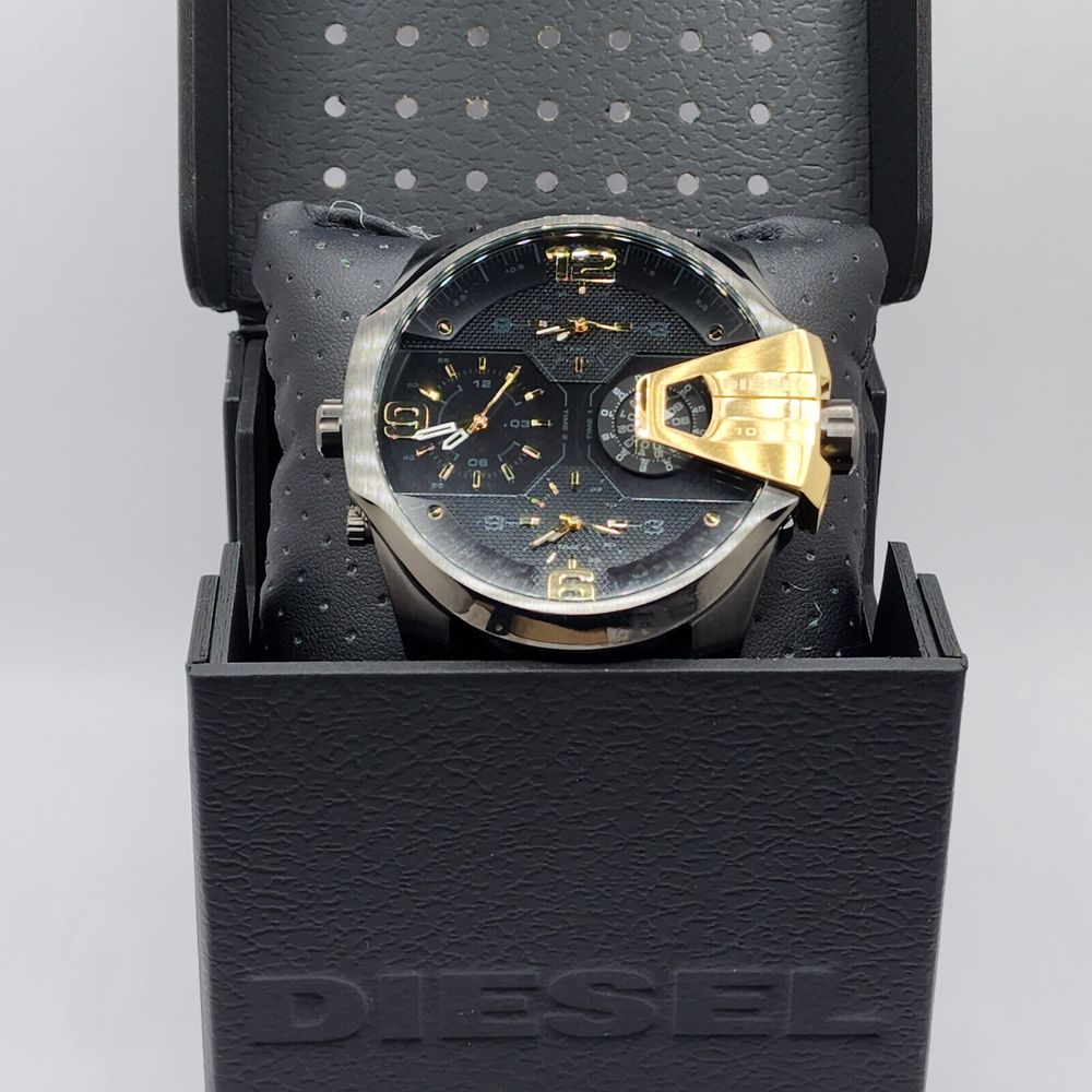  Shop Authentic Diesel Uber Chief Two Hand Black Dial Black Leather Strap Watch For Men - DZ7377 - Luxxuri