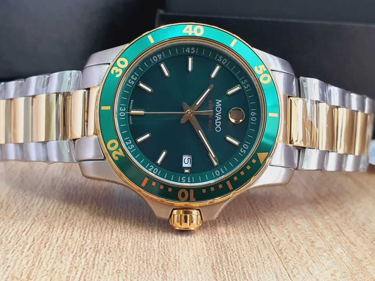  Shop Authentic Movado Series 800 Green Dial Two Tone Steel Strap Watch for Men - 2600147 - Luxxuri