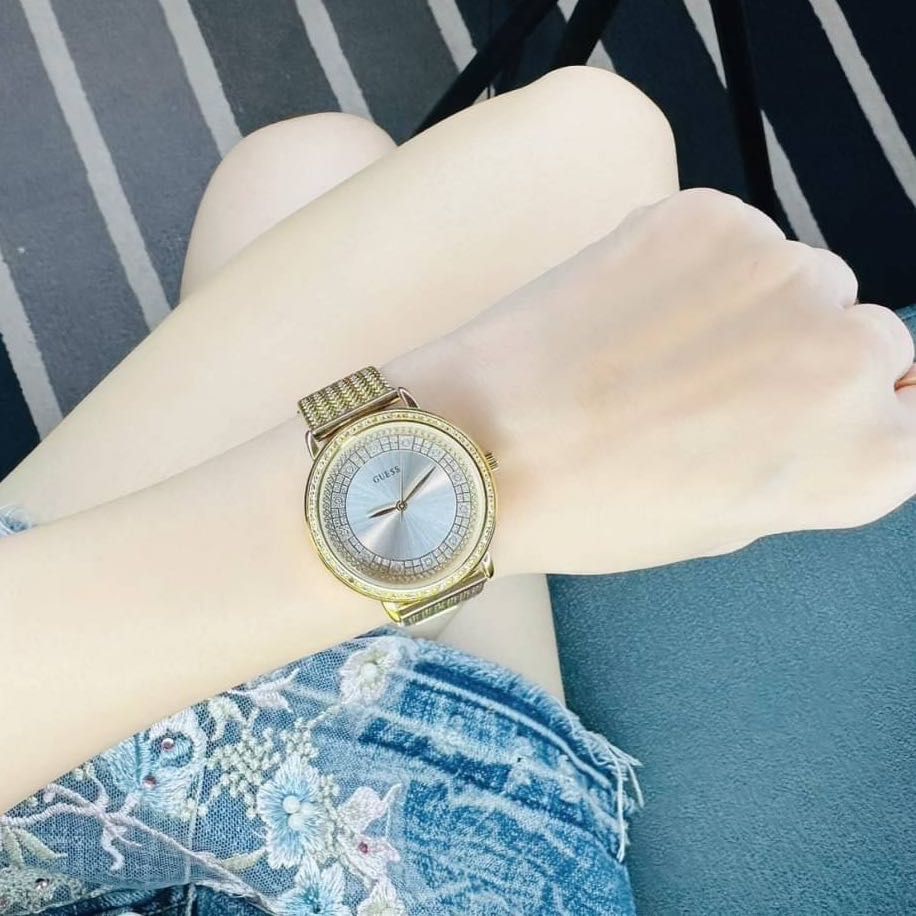  Shop Authentic Guess Willow Two Tine Dial Gold Mesh Bracelet Watch For Women - W0836L3 - Luxxuri