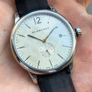  Shop Authentic Burberry Classic Round Cream Dial Black Leather Strap Watch for Men - BU10008 - Luxxuri