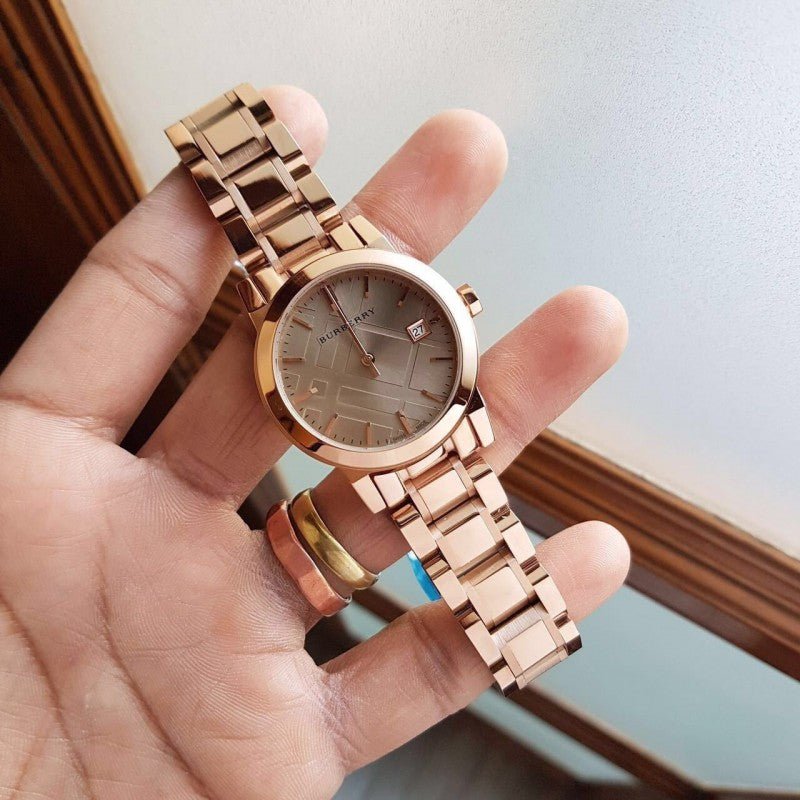  Shop Authentic Burberry The City Nude Dial Rose Gold Steel Strap Watch for Women - BU9228 - Luxxuri