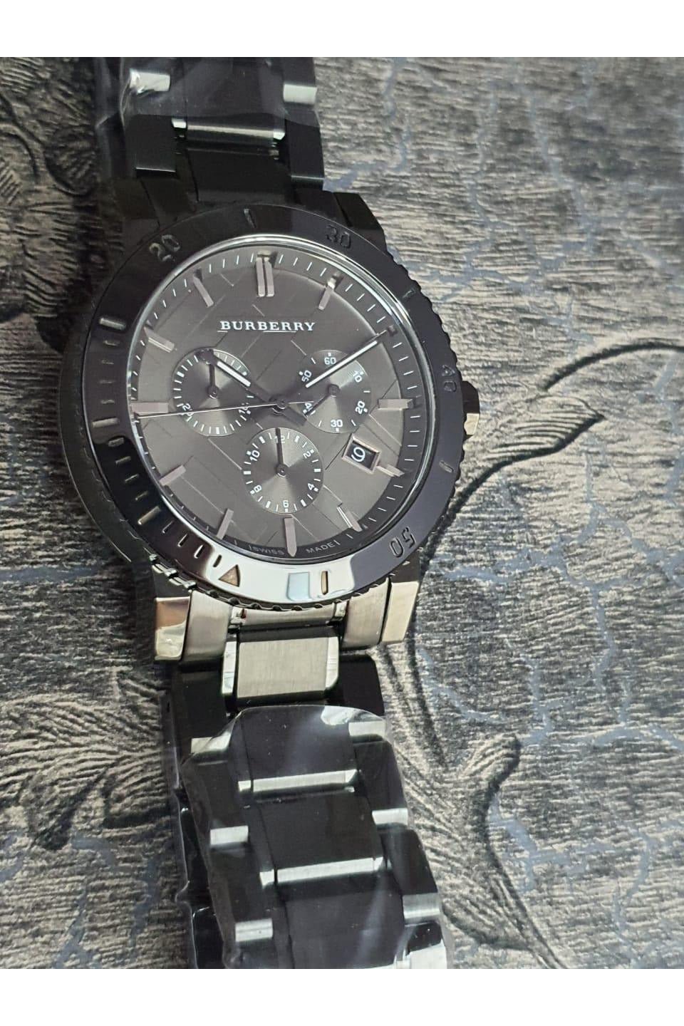  Shop Authentic Burberry The City Grey Dial Gunmetal Grey Steel Strap Watch for Men - BU9381 - Luxxuri