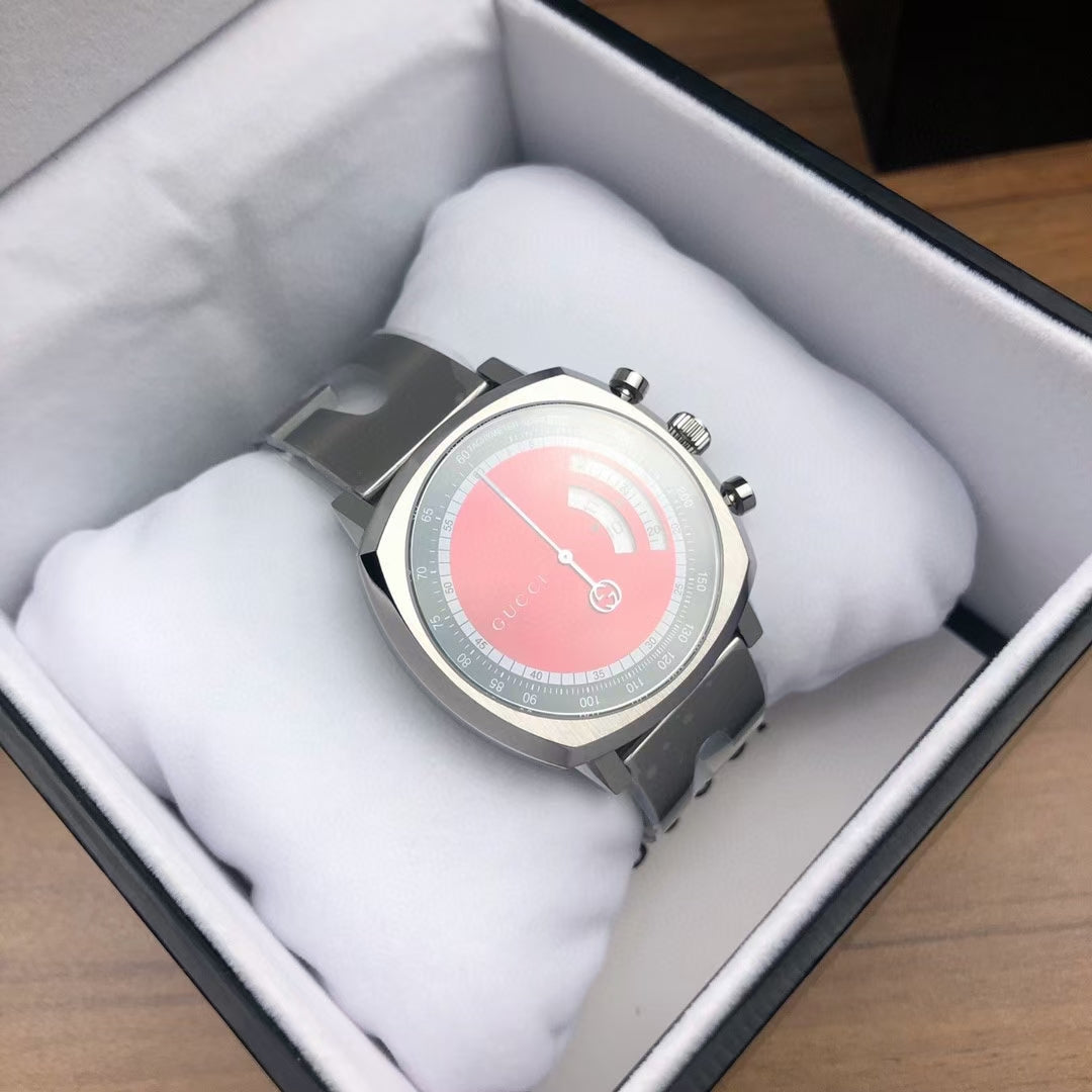  Shop Authentic Gucci Grip Quartz Chronograph Red Dial Silver Steel Strap Watch For Men - YA157303 - Luxxuri