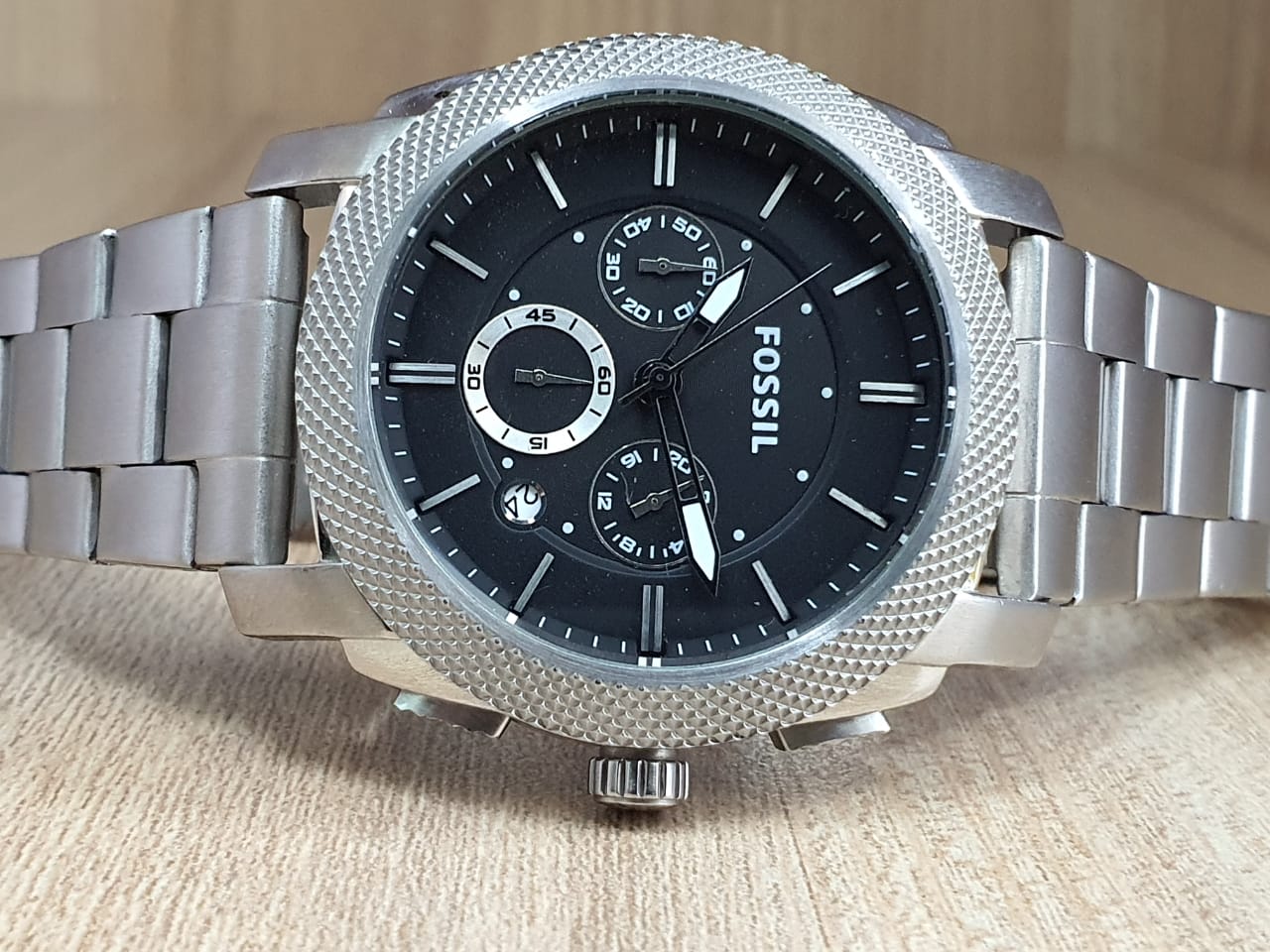  Shop Authentic Fossil Machine Chronograph Black Dial Silver Steel Strap Watch for Men - FS4776 - Luxxuri