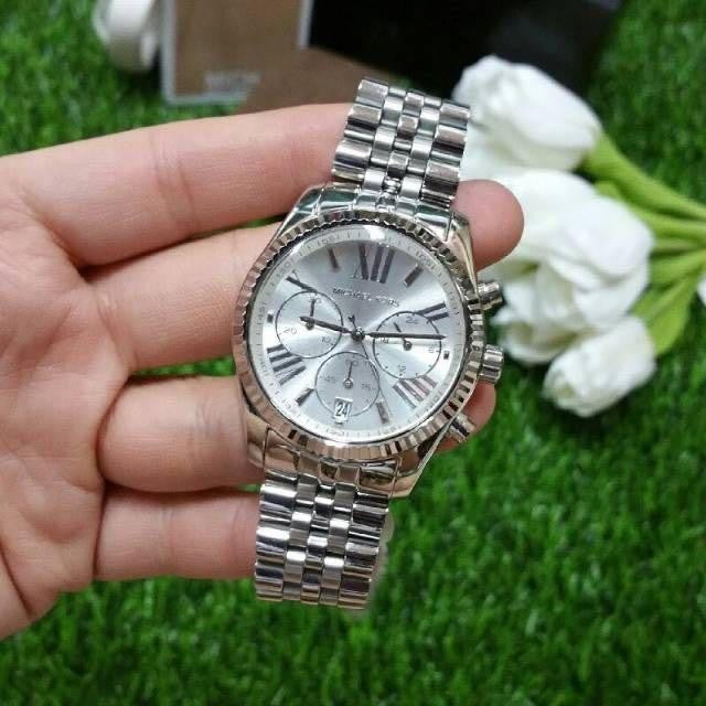  Shop Authentic Michael Kors Lexington Silver Dial Silver Steel Strap Watch for Women - MK5555 - Luxxuri