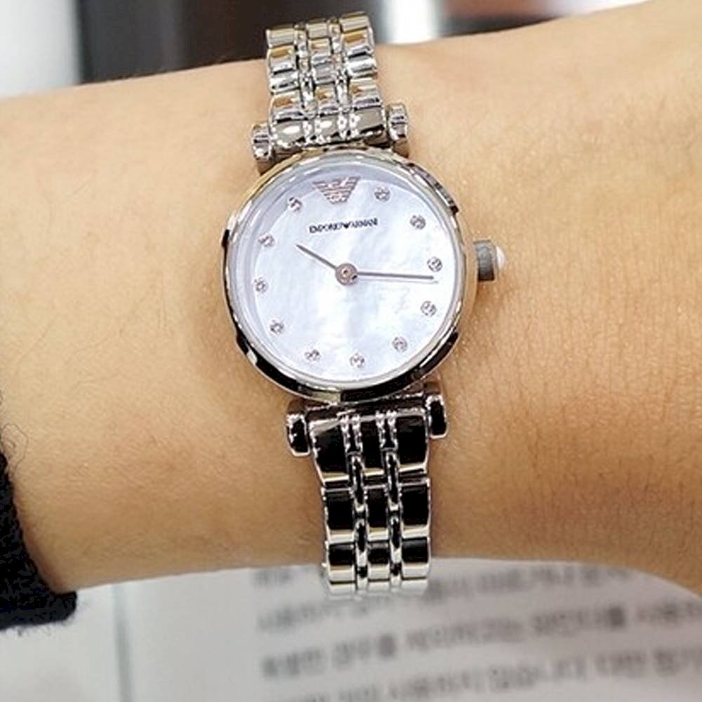  Shop Authentic Emporio Armani Gianni Blue Dial Silver Steel Strap Watch For Women - AR1961 - Luxxuri