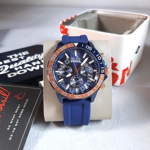  Shop Authentic Fossil Bannon Multifunction Blue Dial Blue Silicone Strap Watch for Men - BQ2498 - Luxxuri