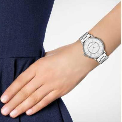  Shop Authentic Marc Jacobs Roxy White Dial Silver Steel Strap Watch for Women - MJ3521 - Luxxuri
