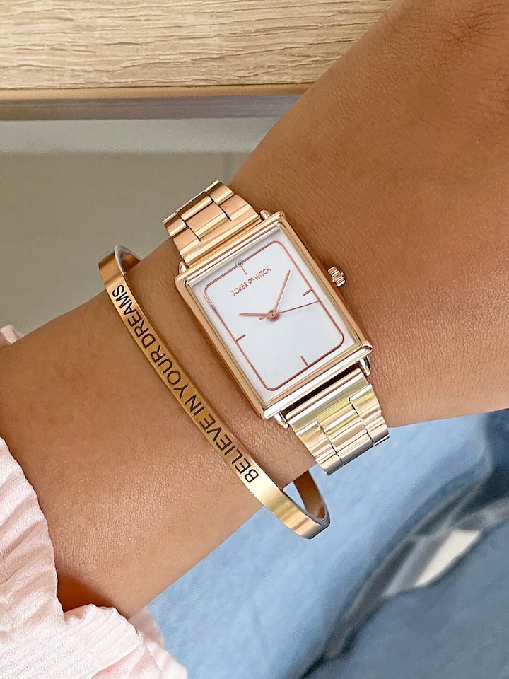  Shop Authentic Michael Kors Lake Quartz White Dial Rose Gold Steel Strap Watch For Women - MK3645 - Luxxuri