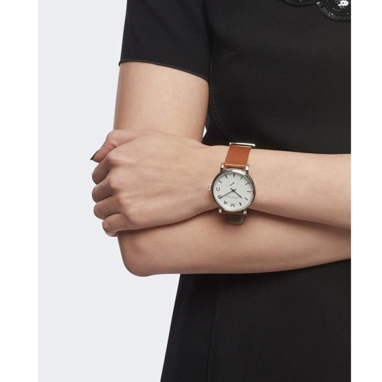  Shop Authentic Marc Jacobs Baker White Dial Brown Leather Strap Watch for Women - MBM1265 - Luxxuri