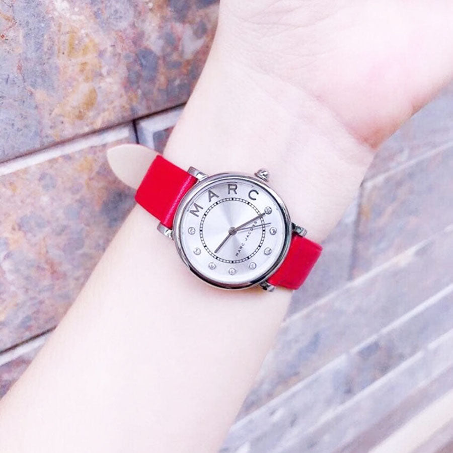  Shop Authentic Marc Jacobs Roxy Silver Dial Red Leather Strap Watch for Women - MJ1632 - Luxxuri