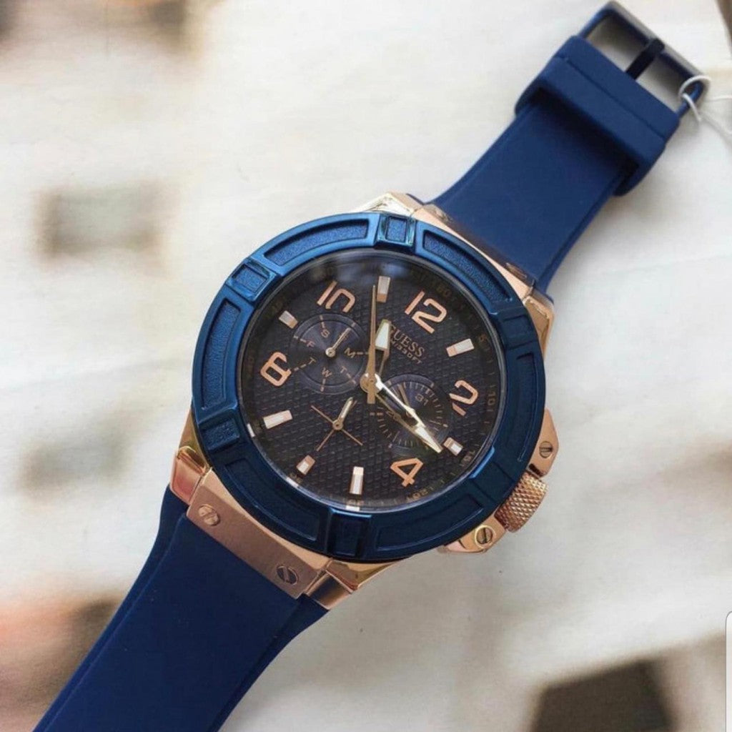  Shop Authentic Guess Jet Setter Analog Quartz Blue Dial Blue Rubber Strap Watch For Women - W0571L1 - Luxxuri