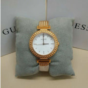  Shop Authentic Guess Monroe Silver Dial Rose Gold Steel Strap Watch For Women - W1152L3 - Luxxuri