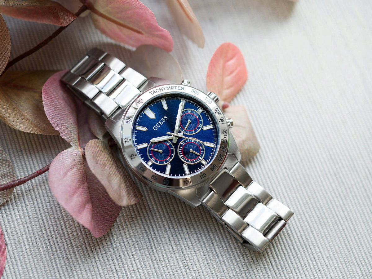  Shop Authentic Guess Altitude Chronograph Blue Dial Silver Steel Strap Watch for Men - GW0329G1 - Luxxuri