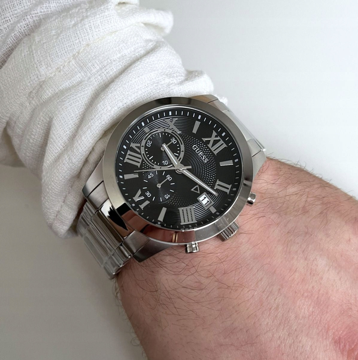  Shop Authentic Guess Atlas Chronograph Black Dial Silver Steel Strap Watch For Men - W0668G3 - Luxxuri